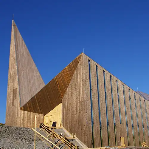 Knarvik Kyrkje, Knarvik